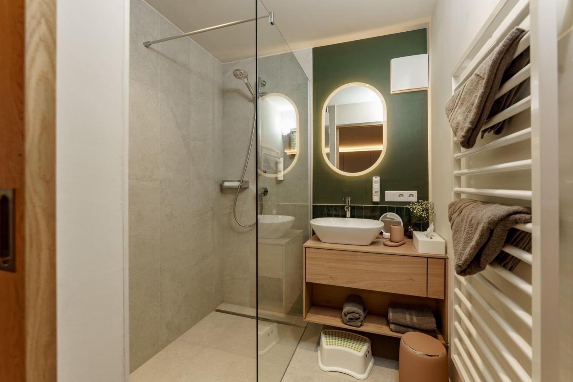 Hotel Felsenhof 4*