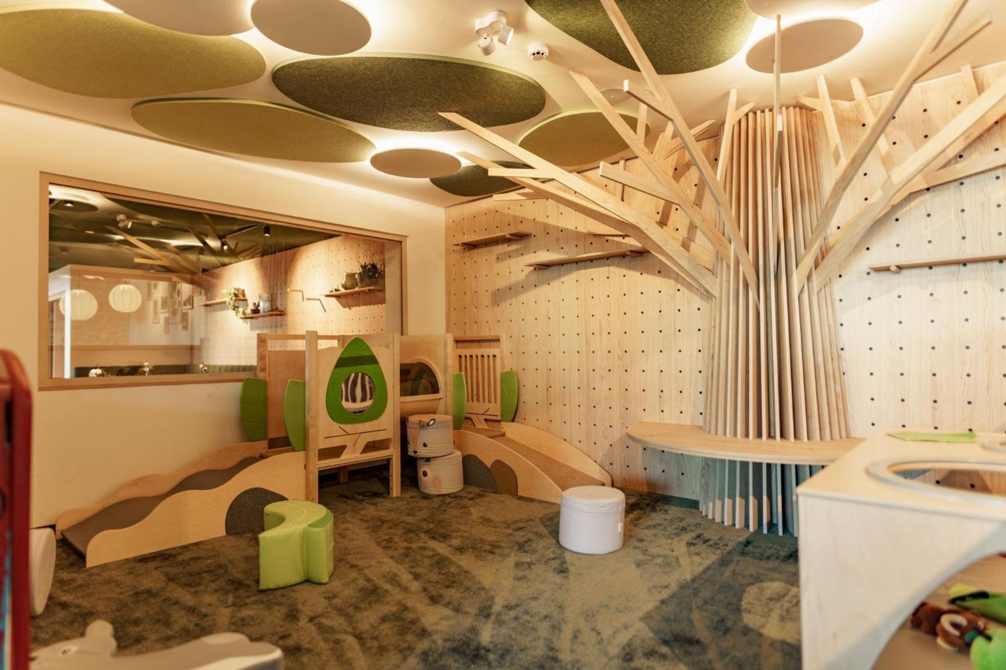 Felsenhof Hotel 4*